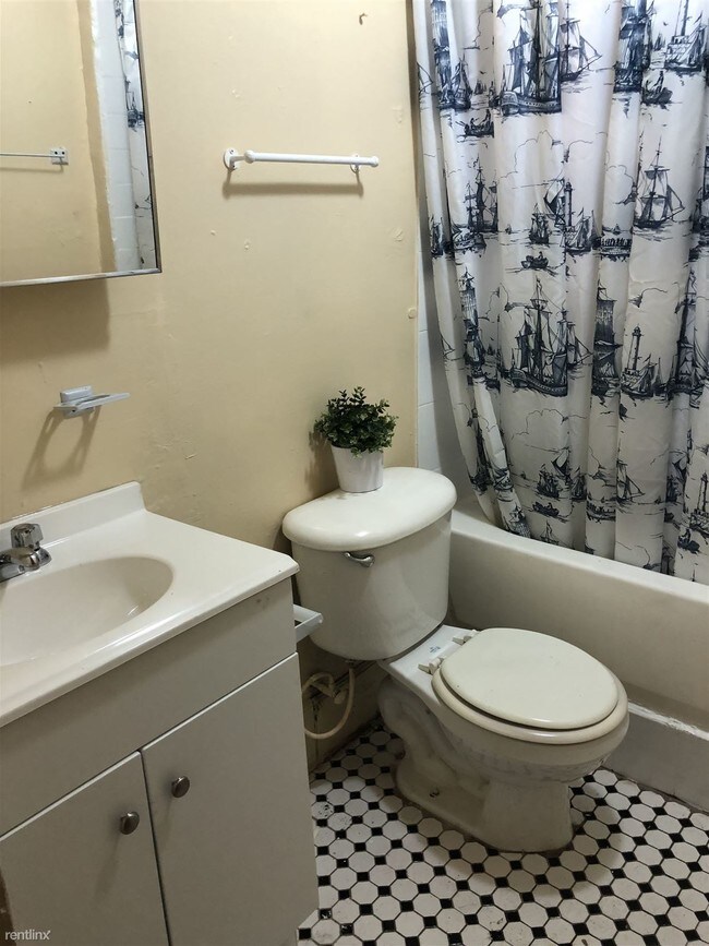 Building Photo - 2 br, 1 bath Apartment - 1218 Boynton Ave