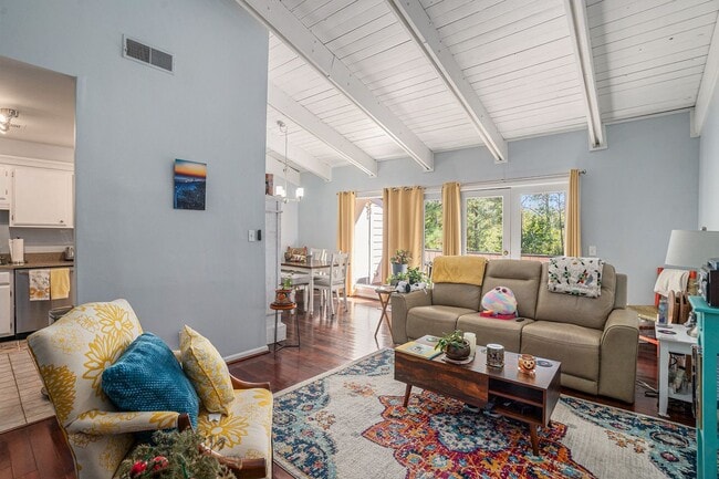 Building Photo - 3813 Paces Ferry W Building Photo - 3813 Paces Ferry W