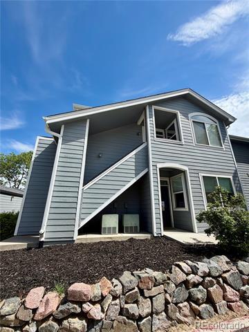 Foto del edificio - 8500 E Jefferson Ave