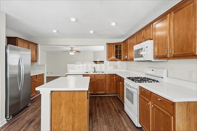 Foto del edificio - 5631 Hammermill Dr