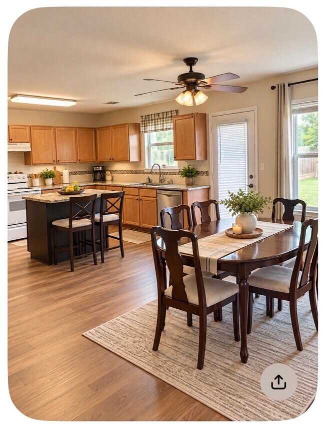 Building Photo - 15318 Lynford Crest Dr