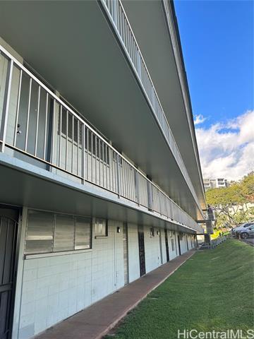 Primary Photo - 95-009 Waikalani Dr