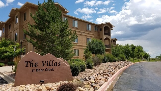 Building Photo - 1695 Little Bear Creek Pt