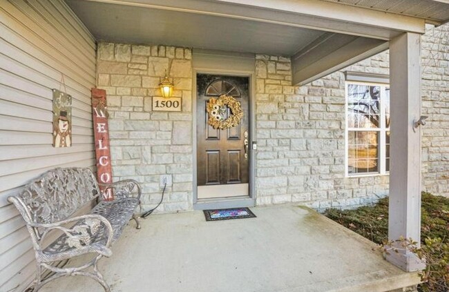 Building Photo - 1500 Aniko Ave