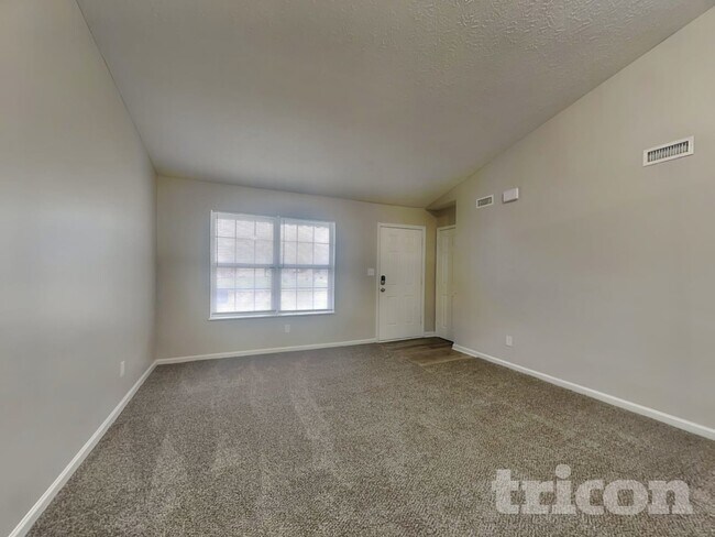 Foto del edificio - 25 Suncrest Dr