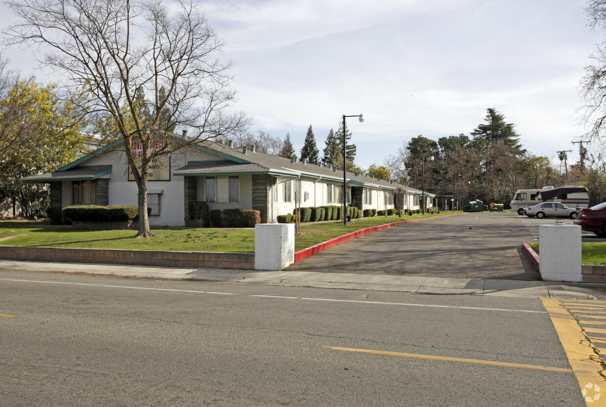 Building Photo - Bel Air Apartments