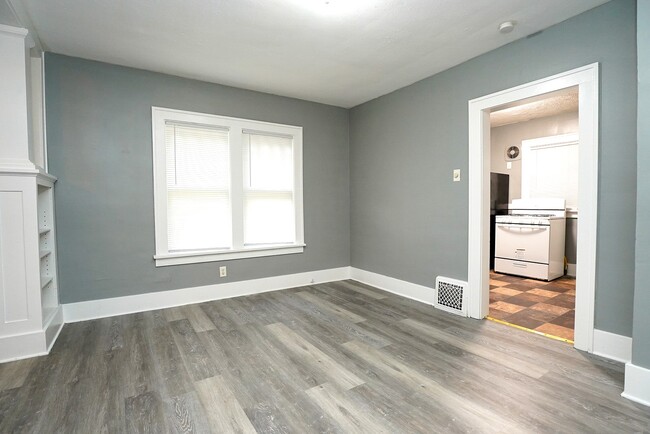 Foto del edificio - 1114 Clover St