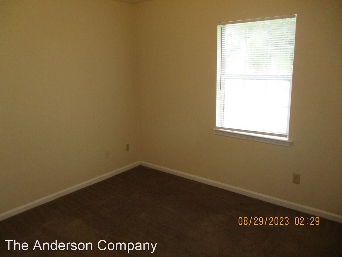 Building Photo - 2 br, 1 bath House - 332-A Station Crossin...