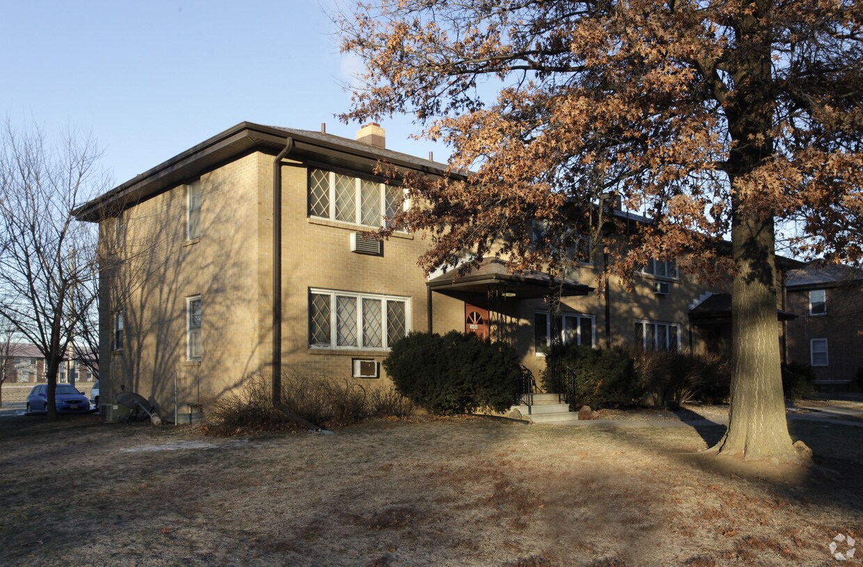 Foto principal - 3606 S 82nd St