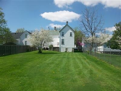 Foto del edificio - 25 Taylor Ave