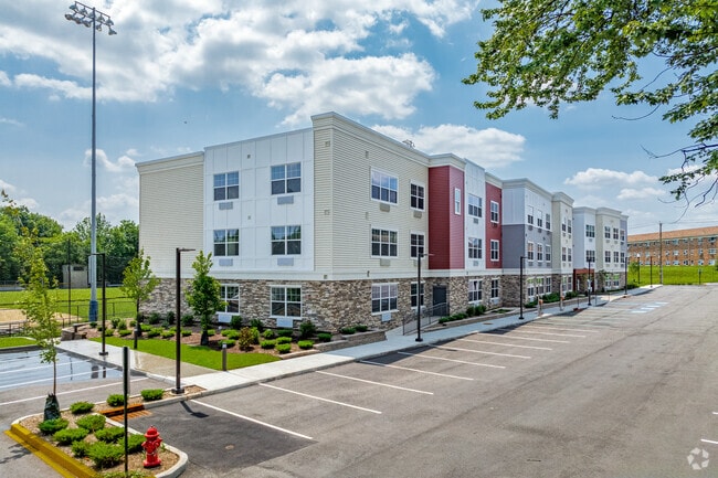 Building Photo Alternate - Spring Street Residences