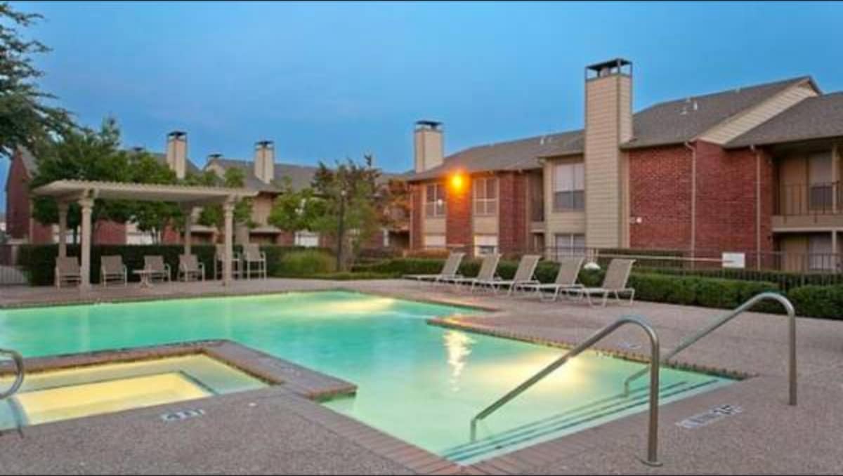 Photo - 3009 Madison Avenue  # I 108