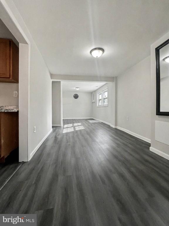 Foto del edificio - 4706 Deanwood Dr