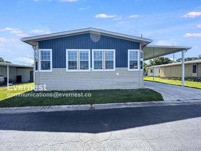 Foto del edificio - 12701 126th Ave