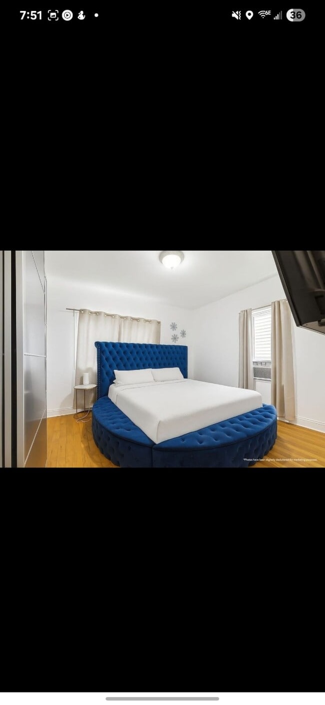 Foto del edificio - 41 Carleton Ave