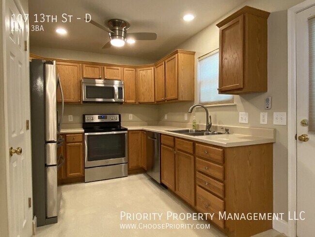 Foto del edificio - 107 13th St