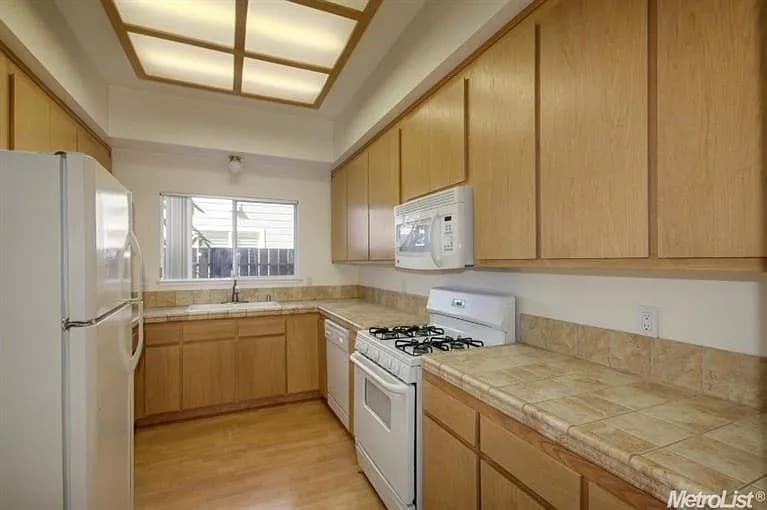 Foto del edificio - 3041 Woods Cir