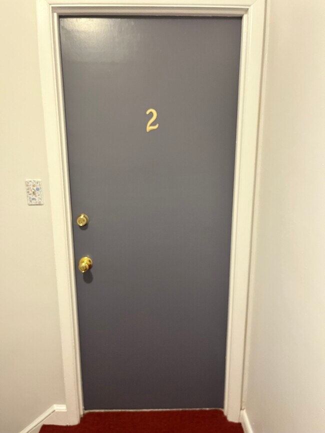 Building Photo - 8027 Rodney St