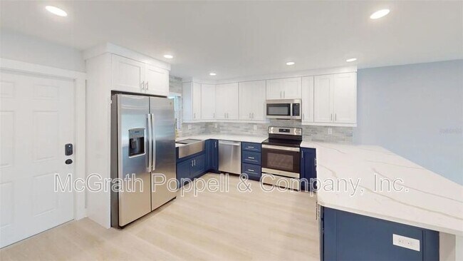 Foto del edificio - 500 129th Ave E