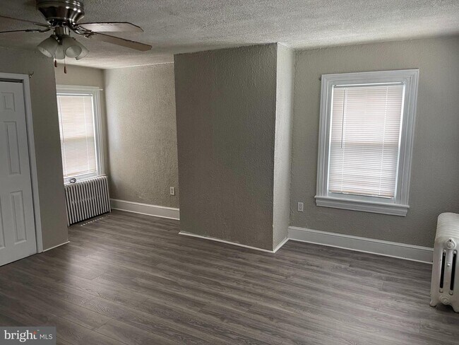 Foto del edificio - 338 Washington St