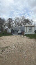 Building Photo - 310 3rd St S