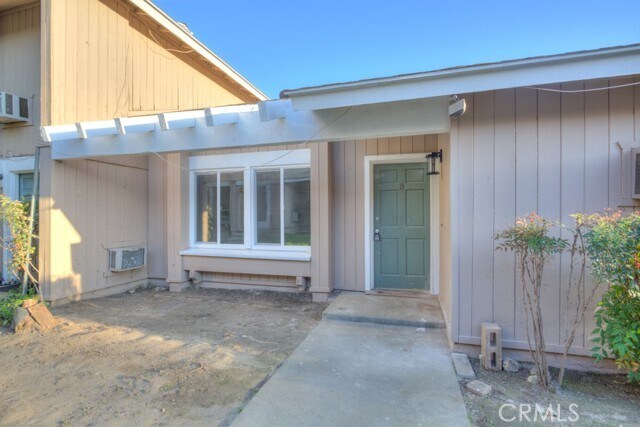 Building Photo - 154 S Linda Way