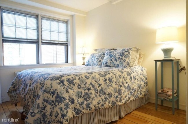 Foto del edificio - 203 E 74th St