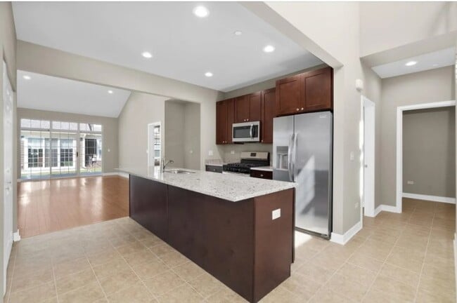 Photo - 713 Verandah Dr Townhome