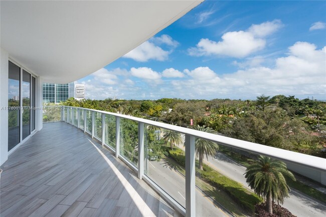 Building Photo - 4250 Biscayne Blvd