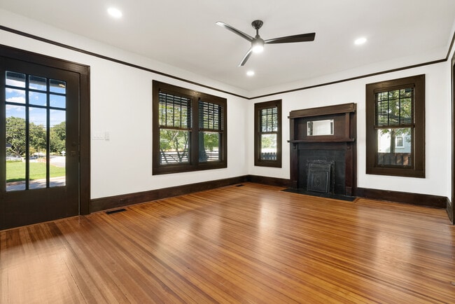 Building Photo - McCullough Heights