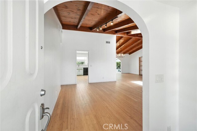 Building Photo - 8461 Valley Circle Blvd