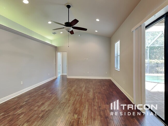 Building Photo - 2106 152nd Ct E