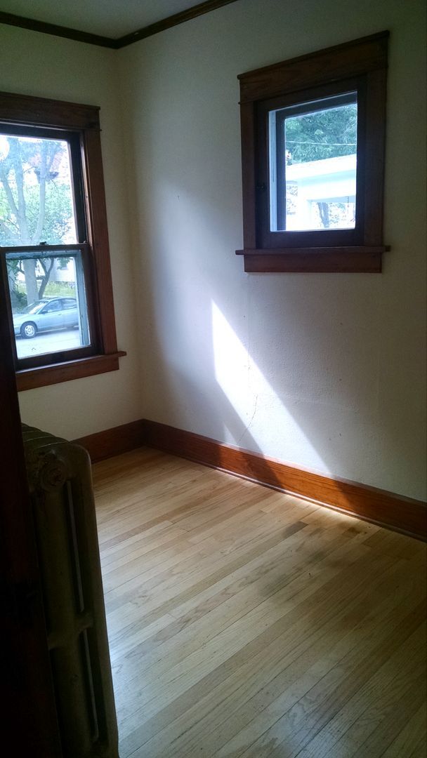 Foto del edificio - 4BR Home Near Olbrich Gardens & Garver Feed Mill