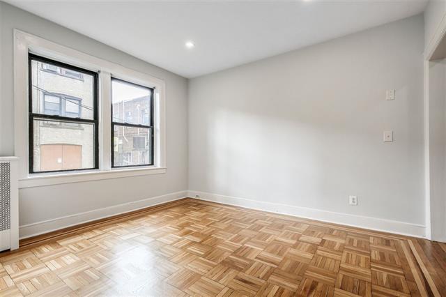 Building Photo - 435 79th St