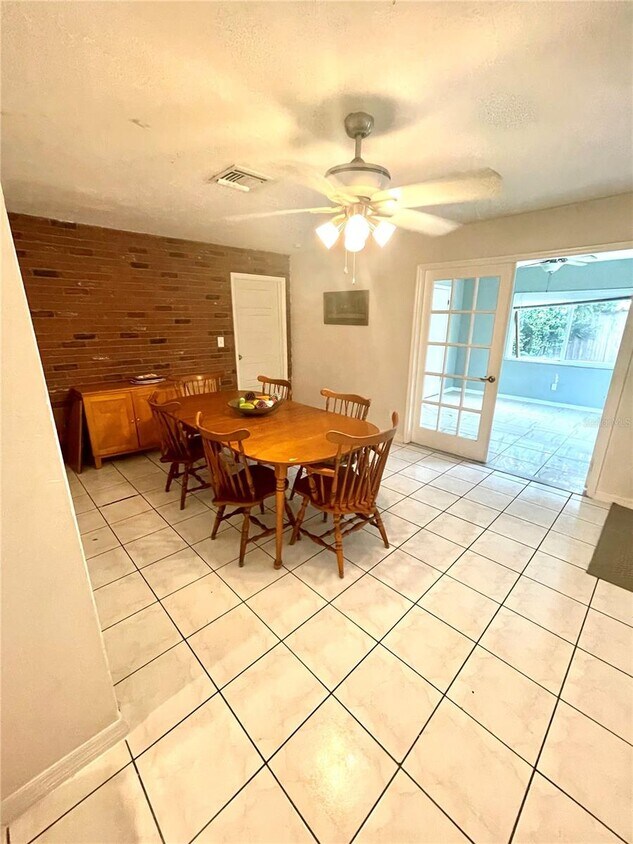 7110 Onyx Dr N, Saint Petersburg, FL 33702 House Rental in Saint