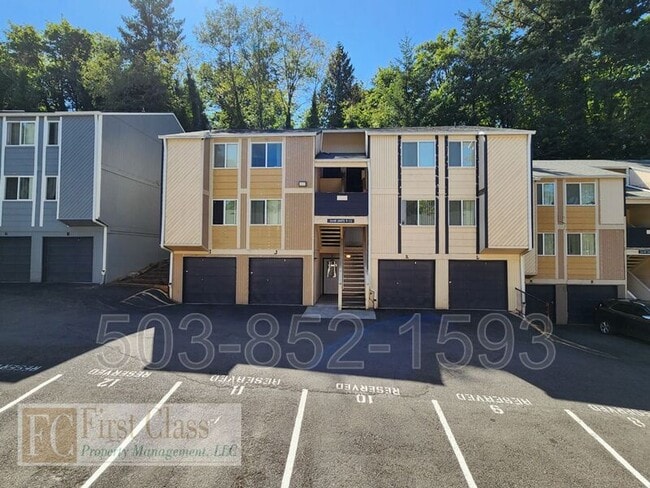 Photo - 3648 SW Beaverton Hillsdale Hwy Apartment