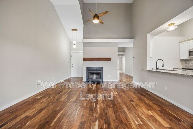 Foto del edificio - 2506 Wedglea Dr