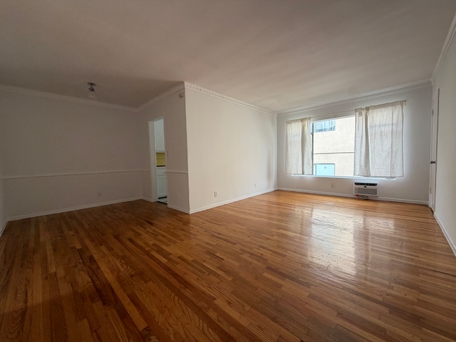 Building Photo - 5826 Gregory Ave