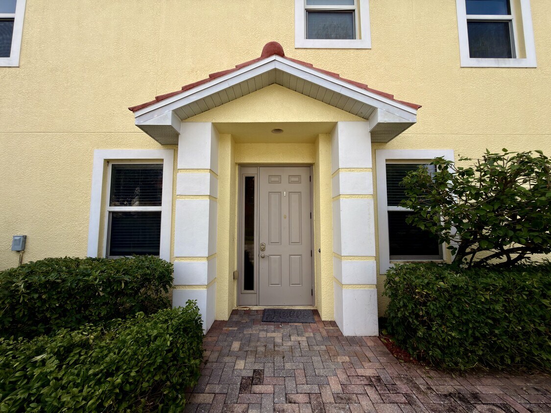 Foto principal - 4361 Lazio Way