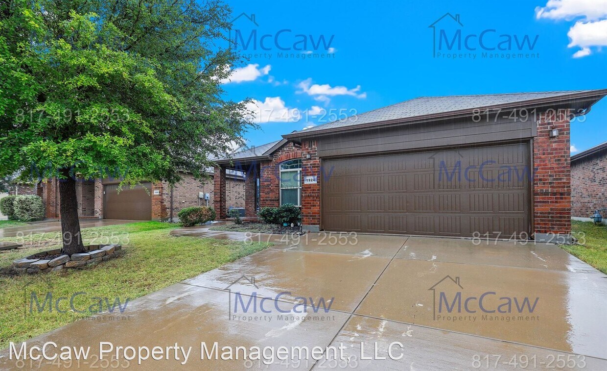 Primary Photo - 3 br, 2 bath House - 1924 Kachina Lodge Rd.