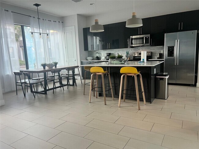 Building Photo - 235 Villa Domani Ct