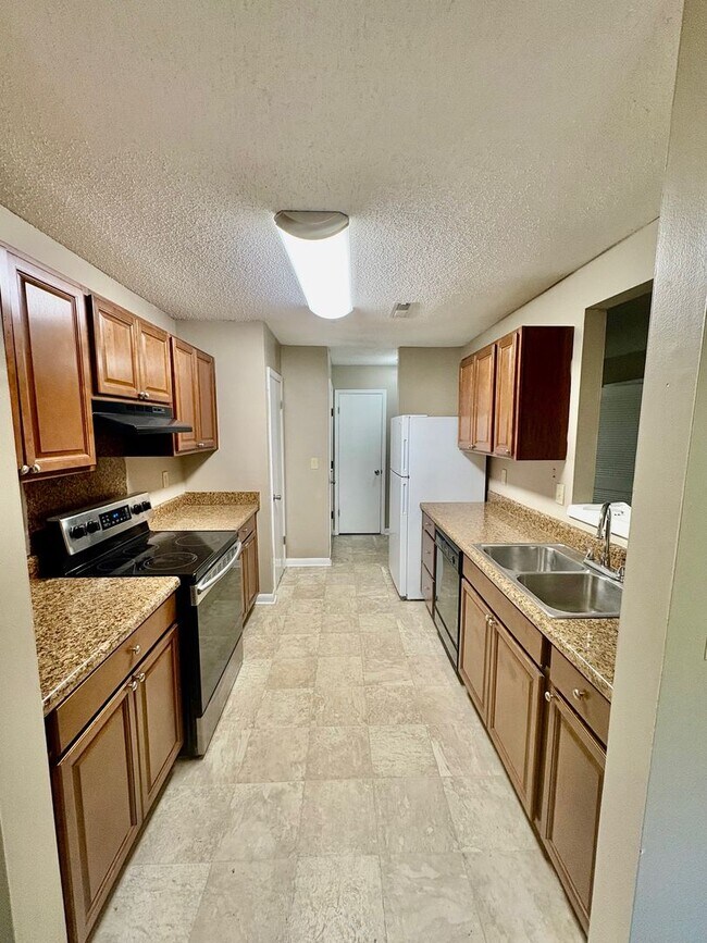 Foto del edificio - 1195 Village Creek Ln