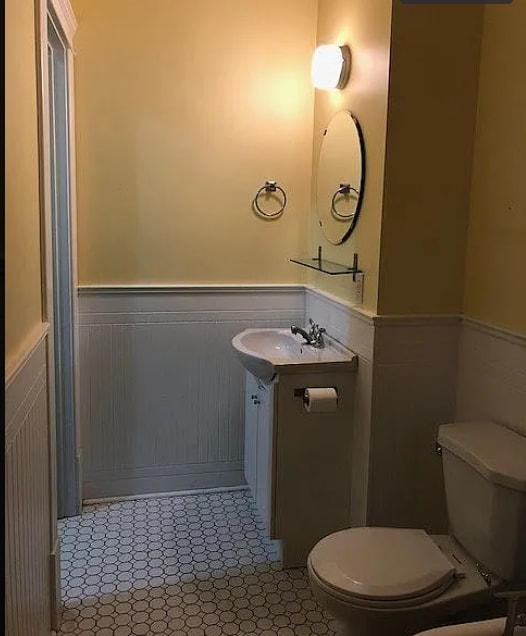 Building Photo - Charming 1 Bedroom in Heritage Building Available March 15th