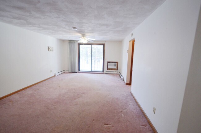 Building Photo - Convenient 1 BR Holden MA