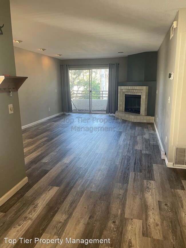 Building Photo - 2 br, 2 bath House - 4821 Bella Pacific Ro...