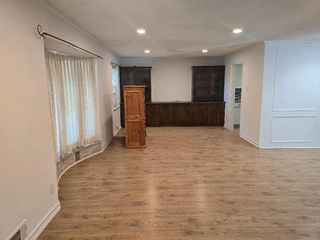 Foto del edificio - 2406 Rochdale St