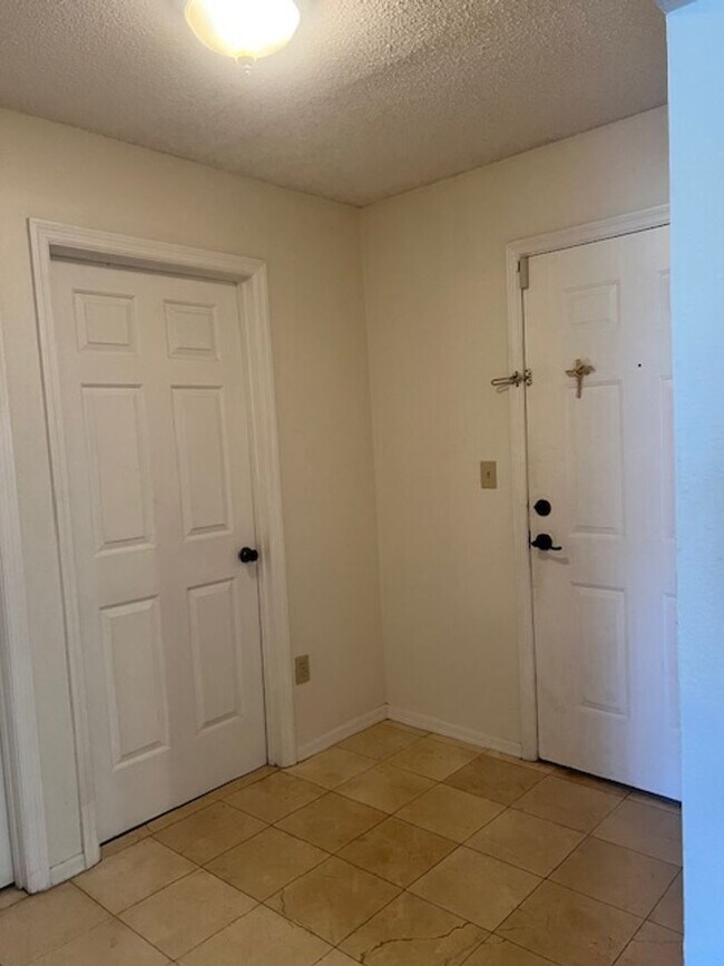Foto del edificio - 3108 Clubside Drive