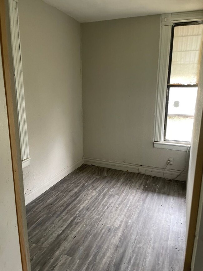 Foto del edificio - 263 N Mill St