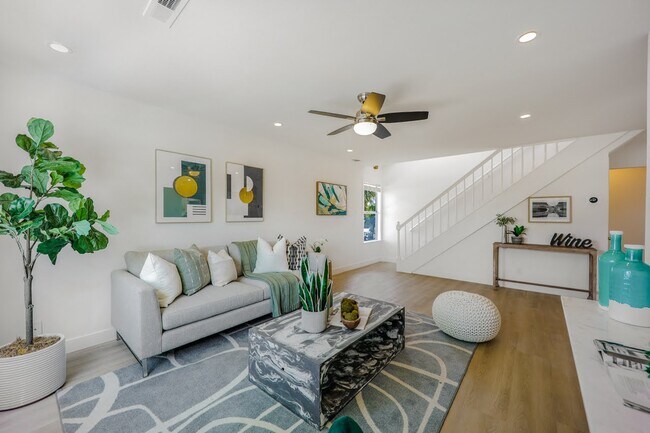 Foto del edificio - 2637 Landslide Ct