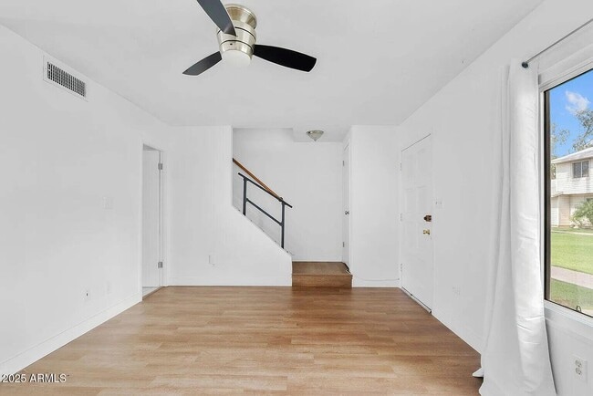 Building Photo - 1232 E Baker Dr